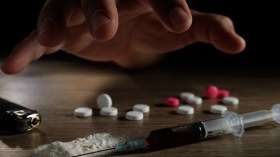 مدمنون في قلب معركة الإقلاع عن المخدرات