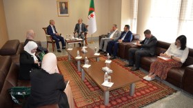 الخارجية تناقش سبل ترقية تعليم اللغة العربية لدى أفراد الجالية