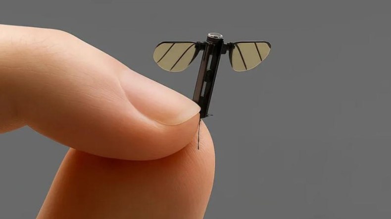 الصين تطور طائرة تجسس بحجم بعوضة (فيديو)