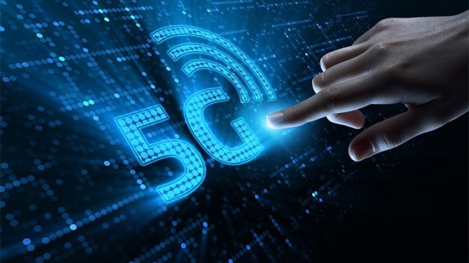 فتح أظرفة المزايدة لمنح رخص استغلال “الجيل الخامس”