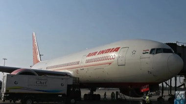 Au lendemain du crash meurtrier, un avion “Air India” atterrit en urgence !