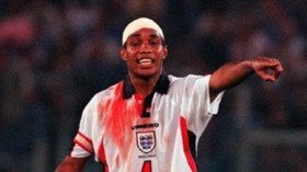 اللاعب الذي نال 9 بطاقات حمراء أُوقف وهو يقود السيارة مخمورا