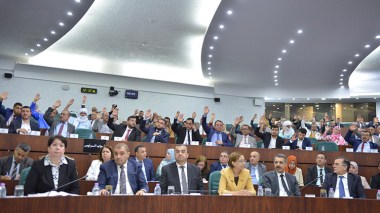 MPs Discuss the Partnership With Foreign Investors in Mining Projects