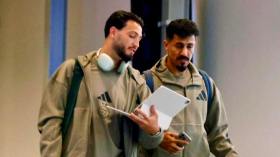 بِالصّور: وصول “الخضر” إلى السويد