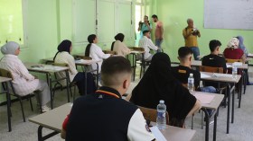 العربية “تثلج صدور” الغالبية.. في اليوم الأول من البكالوريا