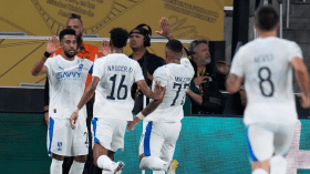 ضربة موجعة للهلال السعودي قبل مواجهة مانشستر سيتي