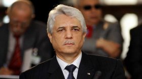 6 سنوات حبسًا نافذا للوزير الطيب لوح