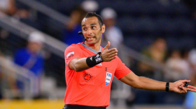 كأس العالم للأندية.. تعيين الجزائري غربال لإدارة لقاء مانشستر سيتي والعين الإماراتي