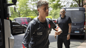 بالفيديو.. غولر يسجل هدفا غريبا في مباراة تركيا وأمريكا