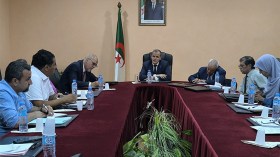 تطهير نشاط استيراد المواد الأولية ومنتجات البيع على الحالة