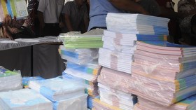 بيع الكتاب المدرسي بدءا من الفاتح جويلية بالمؤسسات التعليمية