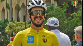 الدراج الجزائري منصوري يفوز بلقب دورة الكاميرون