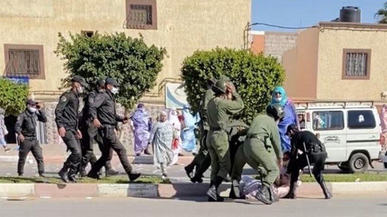 صحيفة إسبانية تسلط الضوء على انتهاكات المغرب بالصحراء الغربية