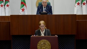 نواب يطالبون بمحاربة “مافيا الشواطئ” واستحداث شرطة خاصة