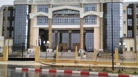 شاب يعتدي على سبعيني ويسلبه منحة التقاعد