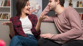 استشارة الزوجة في شؤون الحياة.. ضعف أم تقدير