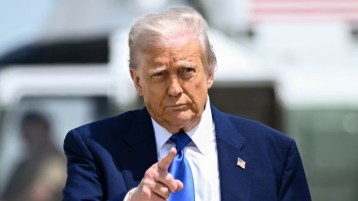 طهران والكيان.. نهاية المواجهات وبداية المفاوضات