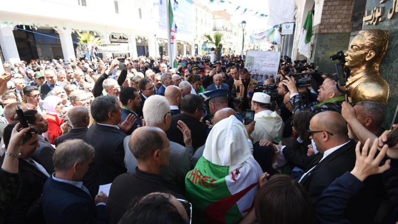 وزير المجاهدين في سطيف لإحياء اليوم الوطني للذاكرة