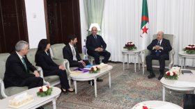 الرئيس تبون يستقبل وفدا عن شركة “شيفرون” الأمريكية