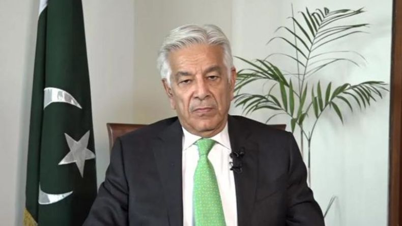 وزير الدفاع الباكستاني: ندعم إيران بكل ما أوتينا من قوة