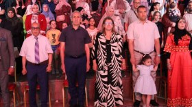 ” النصف الآخر”.. تقطف العنقود