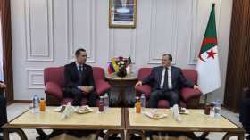 رزيق يستقبل نظيره الفنزويلي