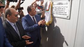 غريب يدشّن هذه المؤسسة الرائدة في صناعة الأثاث العصري بوهران