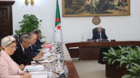 حُزمة قرارات حول استيراد وتصنيع السيارات