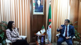 عرقاب يبحث مع البروفيسور ليلى شنتوف سبل إشراك كفاءات الخارج في التحول الطاقوي