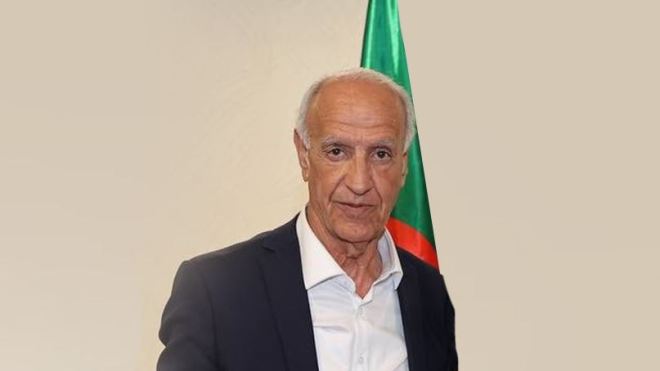 عليق يستنجدُ بدزيري لتعويض رحيل بن شيخة