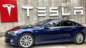 قرارات ترامب تضع “تسلا” في منعرج حاسم