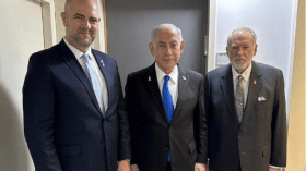 في سابقة دبلوماسية.. لماذا حضر السفير الأمريكي محاكمة نتنياهو؟