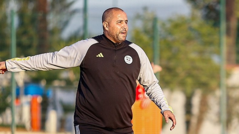 مؤتمر صحفي لـ “بوقرة”