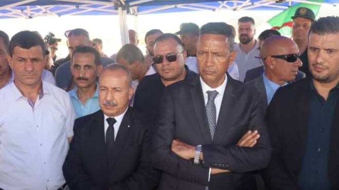 ملعب عالمي بِولاية باتنة