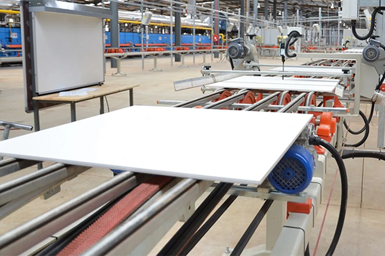 Spanish Official Statistics: Resurgence of Local Ceramics Production in Algeria