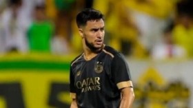 5 أندية تُطارد آدم الوناس