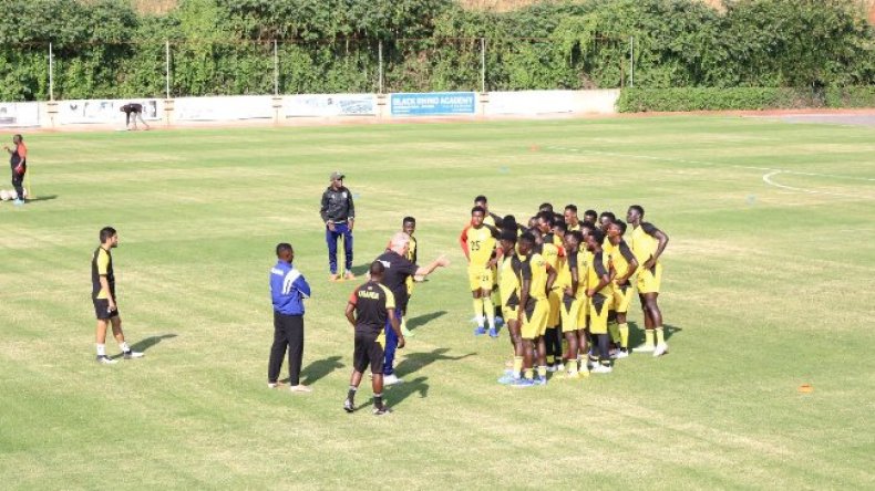 مباراة ودّية لِمُنافس رجال بوقرة