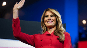 “ميلانيا تغيّر موقف ترامب من بوتين.. هل تدفعه لدعم أوكرانيا؟”