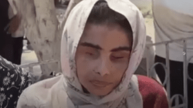 بعدما فُقدت شهرا كاملا وظنوا أنها استشهدت.. هكذا عادت “رنا” من تحت الركام!