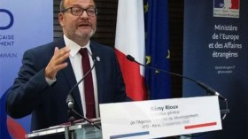 وأخيرًا.. فرنسا تعترف بأنها لا تقدم مساعدات للجزائر