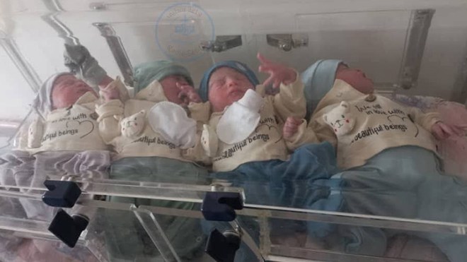 أم تضع 4 مواليد دفعة واحدة بسطيف
