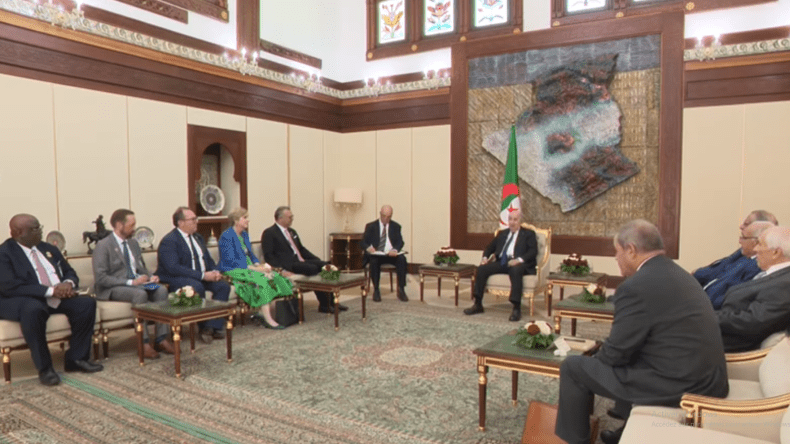 الرئيس تبون يستقبل مسعد بولوس