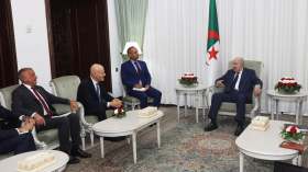 الرئيس تبون يستقبل المدير التنفيذي لعملاق الطاقة الإيطالي “إيني”