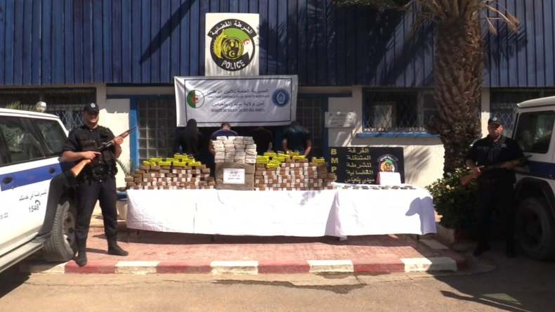 ضبط أكثر من قنطار من الكيف المعالج مصدره المغرب