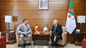 محادثات جزائرية–بلجيكية لبحث التعاون الثنائي والقضايا الإقليمية والدولية