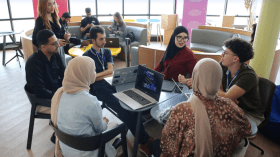 “معارك لا خسارة فيها”.. حلول ذكية من الحياة الجامعية إلى الواقع الاقتصادي