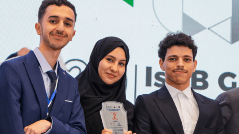 “Nroho”.. مشروع جزائري مبتكر لطلب خدمة النقل الجماعي بالهاتف