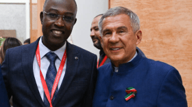 رئيس جمهورية تتارستان الروسية يستقبل وزير الشباب الجزائري