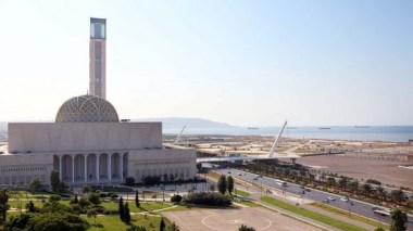 Lancement de lignes régulières de transport par bus vers Djamaâ El-Djazaïr à partir de vendredi