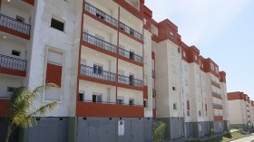 لا فوائض في سكنات “عدل 2”.. وتسليم المفاتيح متواصل